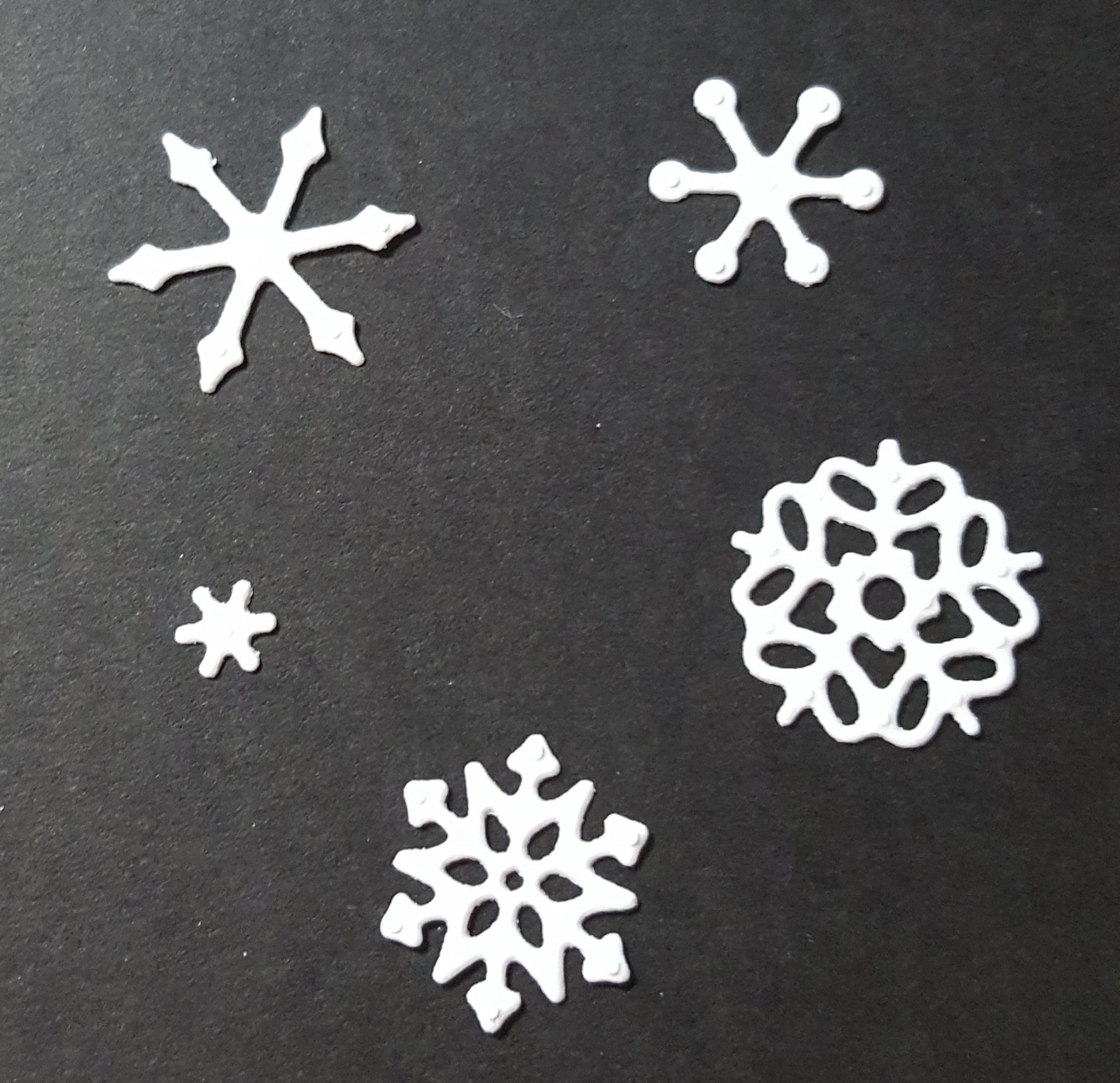 Trying out the 7 in 1 Snowflake Die 1 Basic Snowflakes