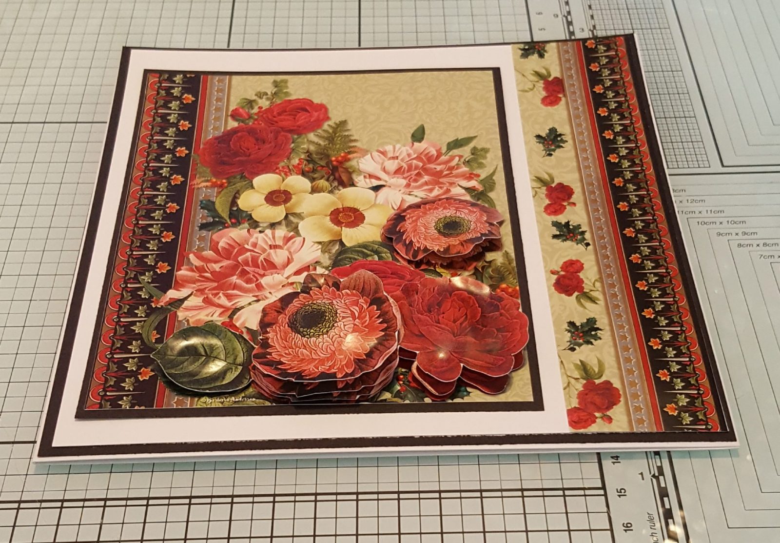 Barbara Anderson card with the Decoupage Living Creatively with Fibro | The Barbara Anderson Card with the floral images decoupaged